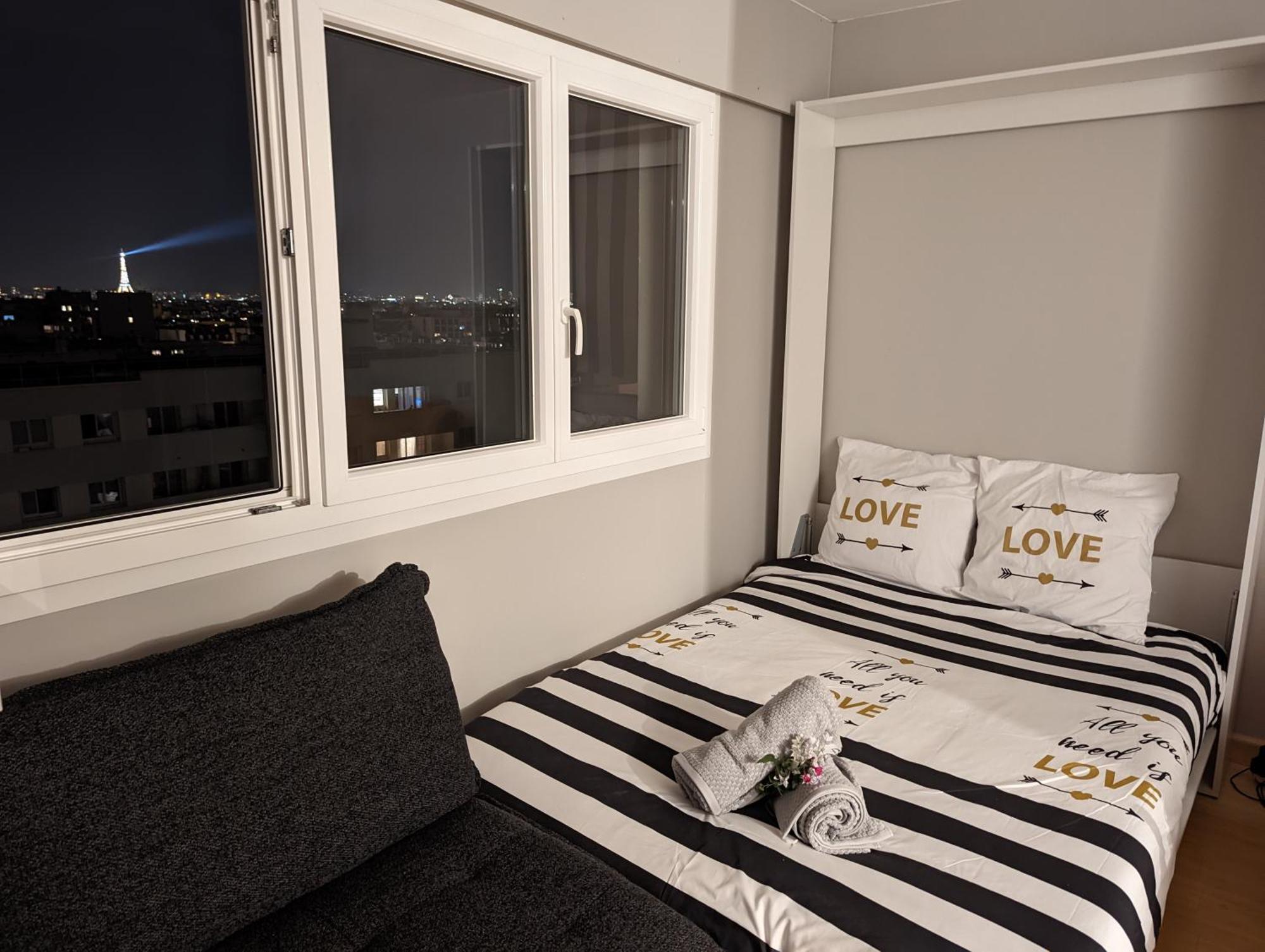 Charming Studio With Eiffel View Paris Eksteriør bilde